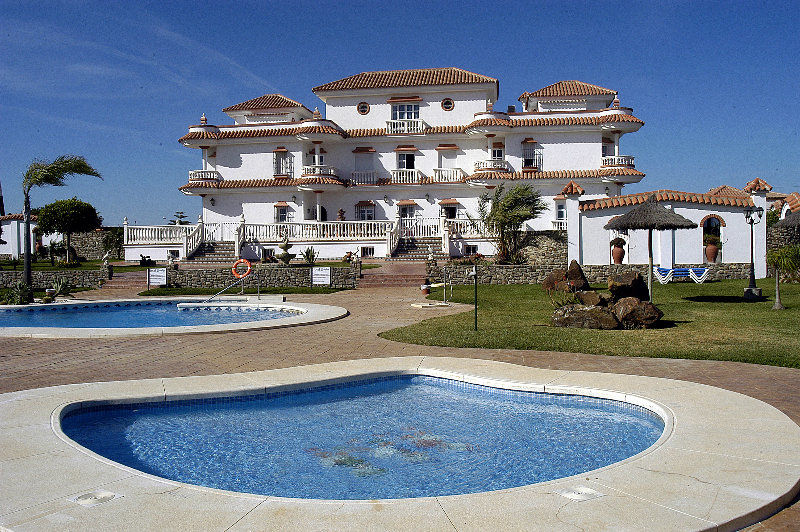 Hotel Diufain Conil De La Frontera Exterior photo