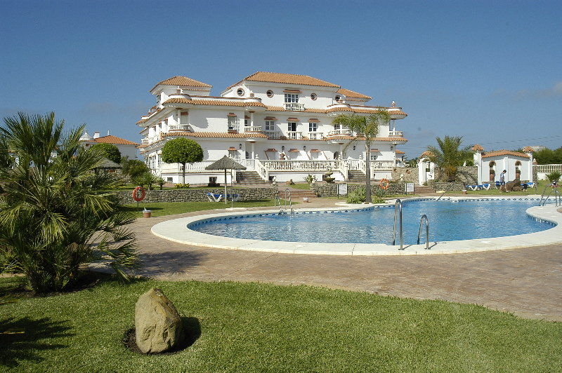 Hotel Diufain Conil De La Frontera Exterior photo