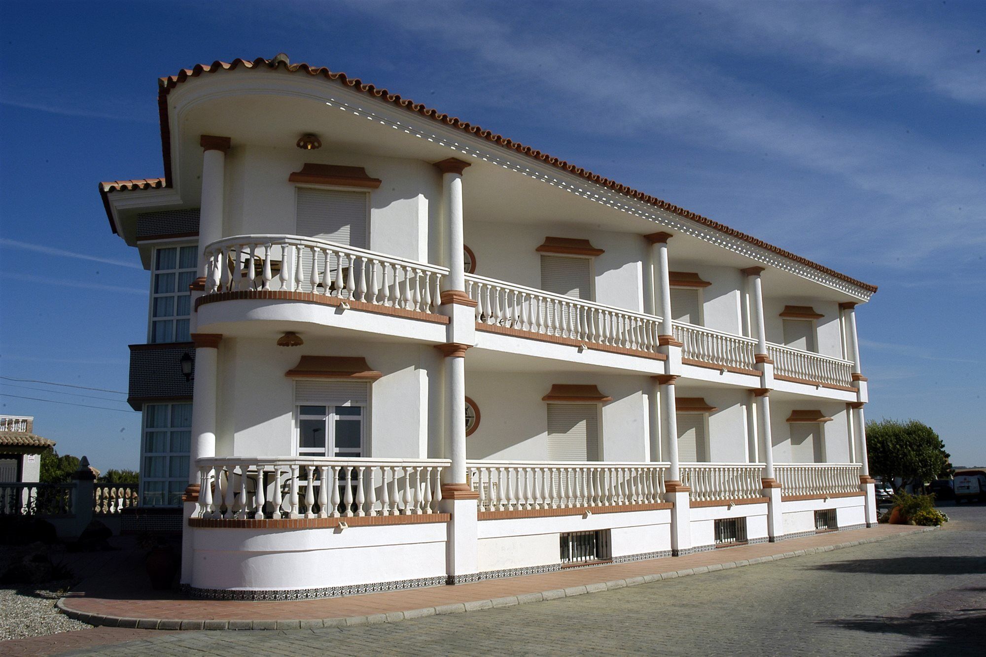 Hotel Diufain Conil De La Frontera Exterior photo
